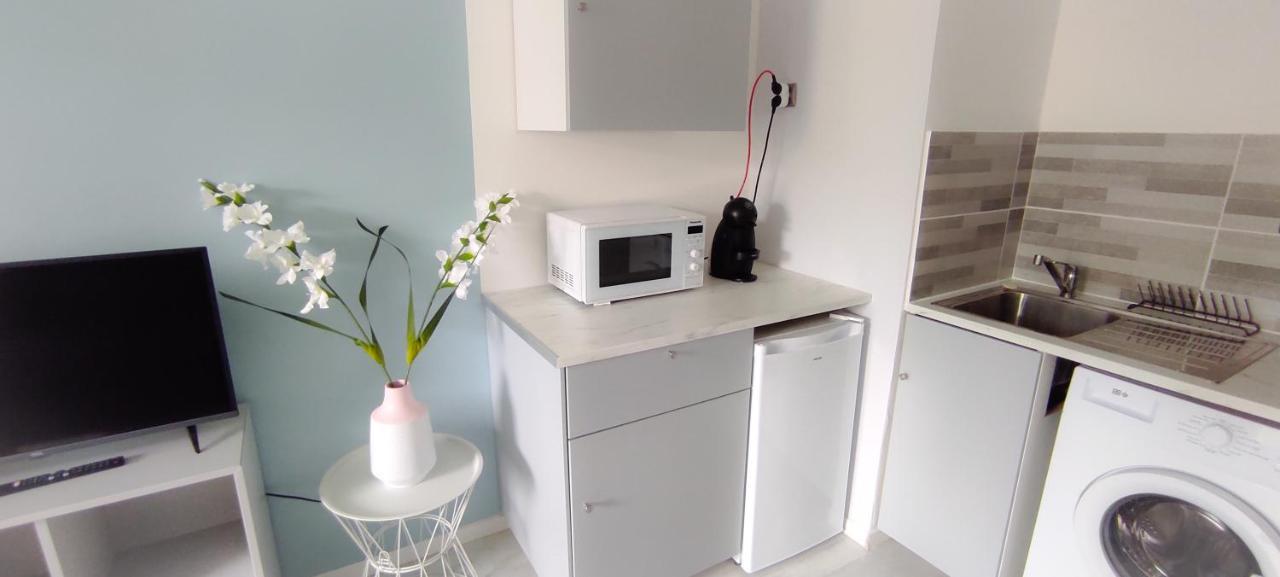 לה גרנד מוט Studio 26M2 Centre Ville Renove Avec Parking Prive מראה חיצוני תמונה